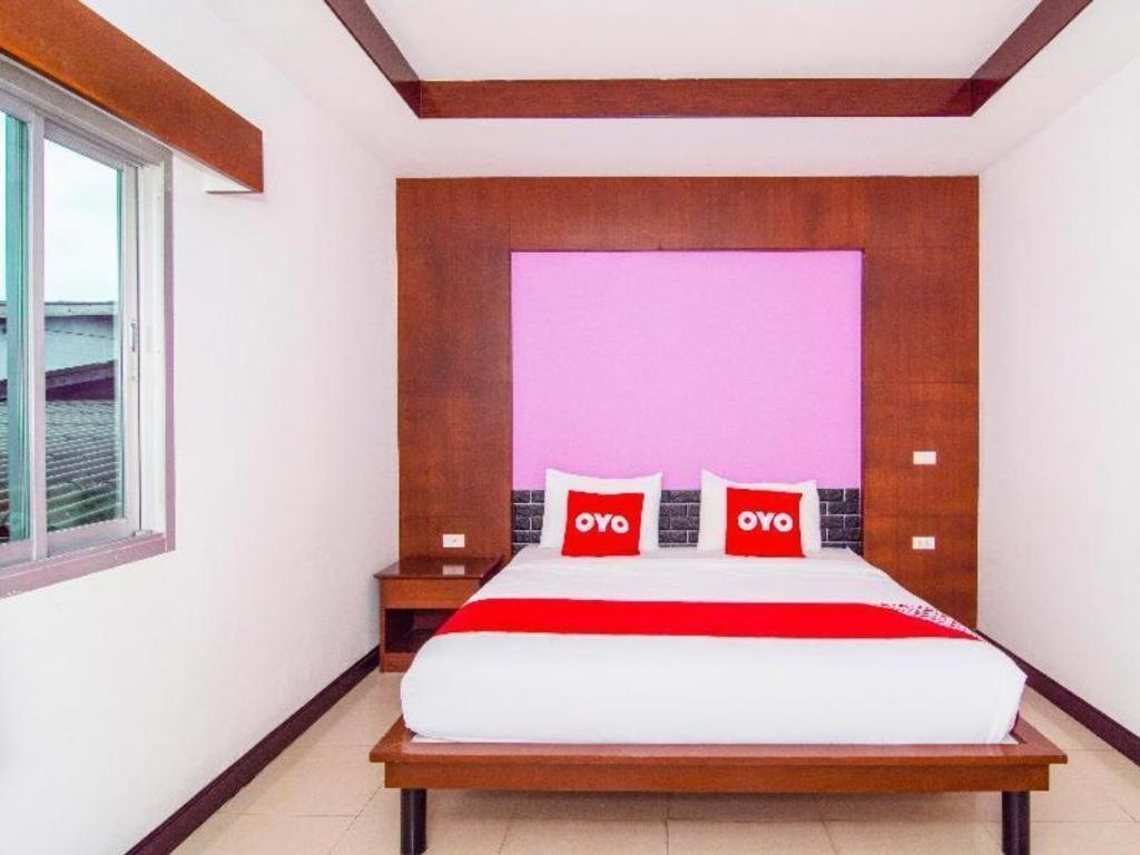 Oyo 561 Kor Wanburi Hotel Prachuap Khiri Khan Exterior photo